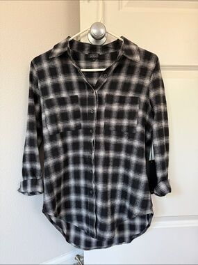 Lira flannel plaid Button-Up Shirt s